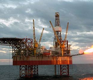 Một giàn khoan của Petro Vietnam.